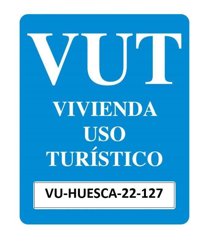 Buenavista Apartment Canfranc Ngoại thất bức ảnh